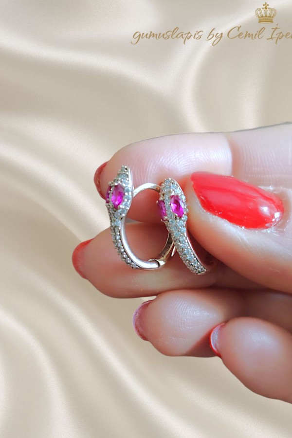 Yakut Taşlı Yılan Motif Gümüş Halka Küpe Çifti 