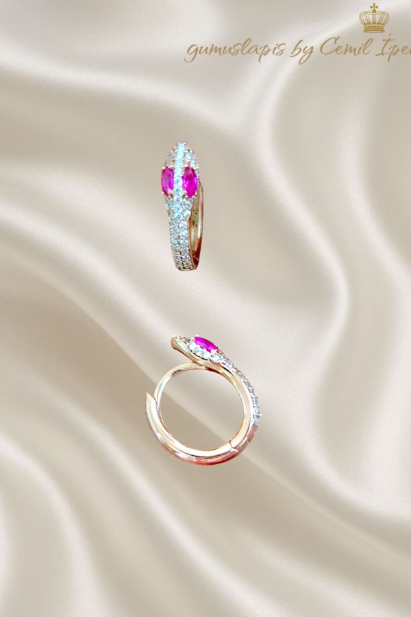 Yakut Taşlı Yılan Motif Gümüş Halka Küpe Çifti 