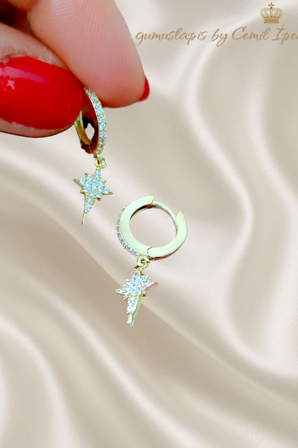 Kutup Yıldızı Motif Gümüş Küpe Çifti 