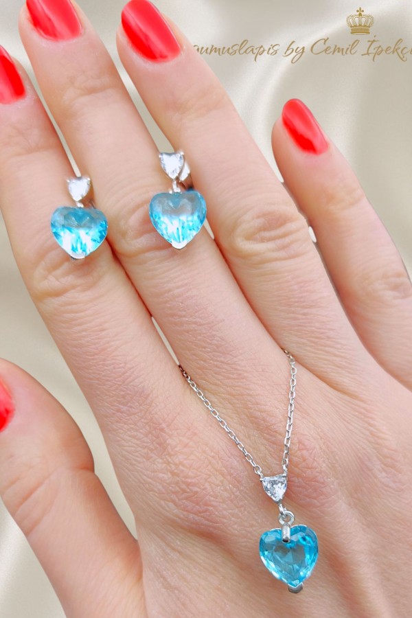 Mavi Lab Topaz Taşlı Kalp Motif Gümüş Set