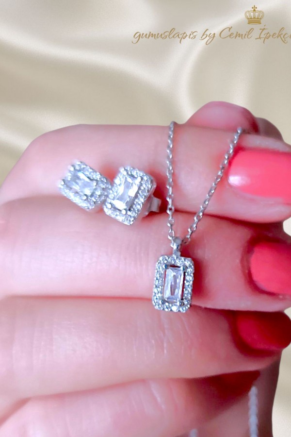 Laboratuvar Pırlantası Taşlı Baget Kesim Mini Gümüş Set 