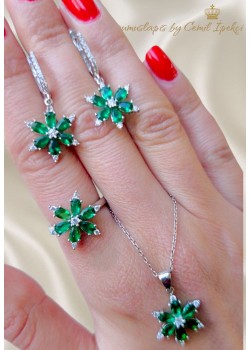 Peridot Taşlı Çiçek Motif Gümüş Set