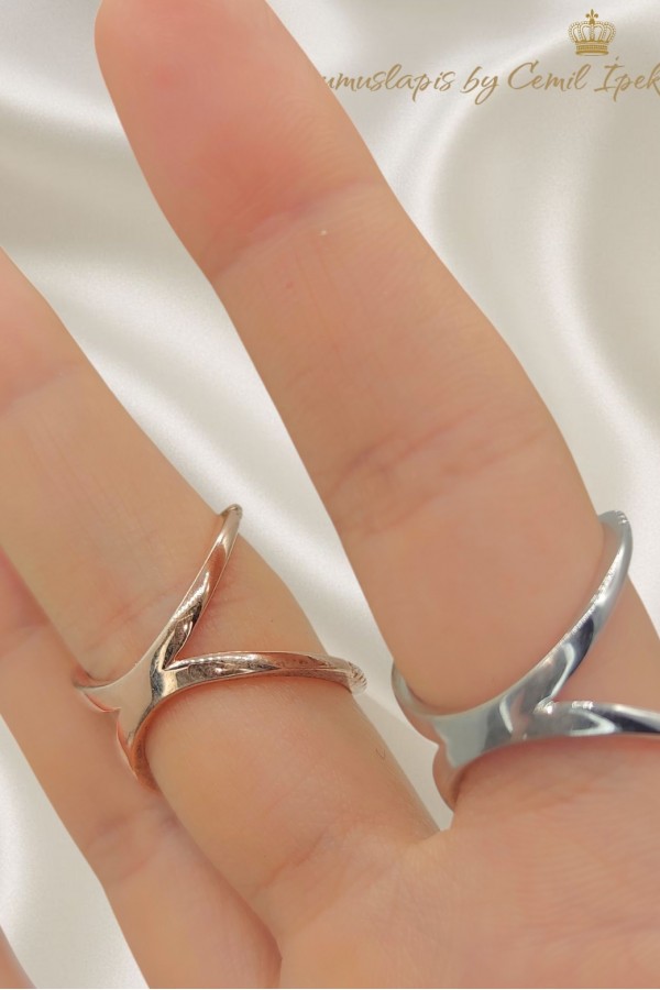 Sedef Taşlı Göz Motif Gümüş Yüzük Serisi 