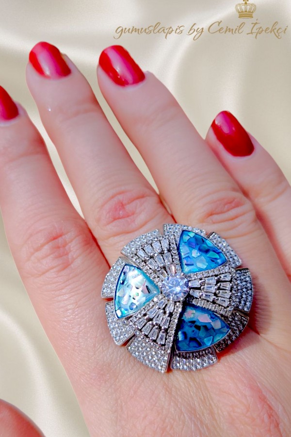 Opal Taşlı Büyük Gümüş Yüzük