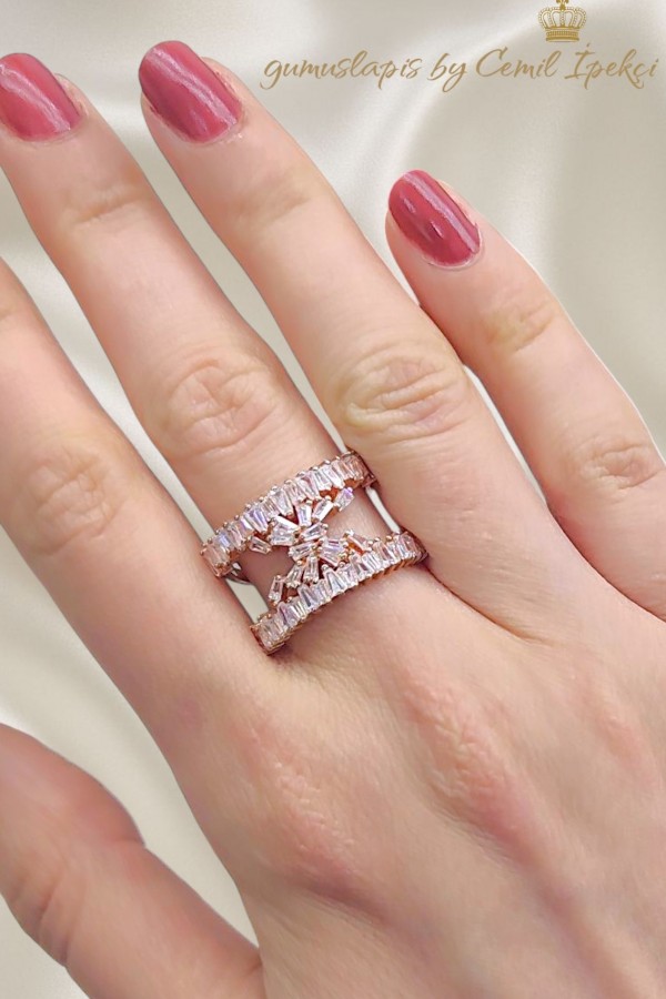 Baget Taşlı Çiçek Motif Gümüş Yüzük