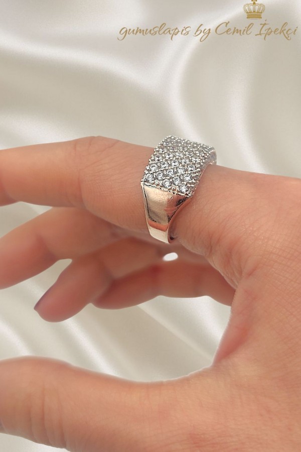 5 Sıra Taşlı Gümüş Yüzük
