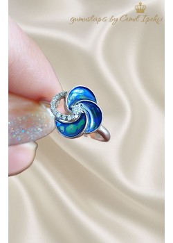 Opal Taşlı Çiçek Motif Gümüş Yüzük 