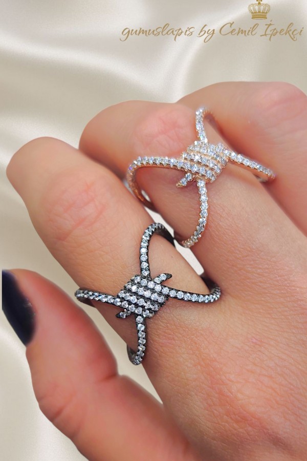 Çapraz Model Gümüş Yüzük Serisi 