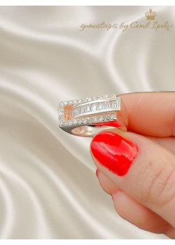 Dikdörtgen Motif Asimetrik Kesim Taşlı Gümüş Yüzük 