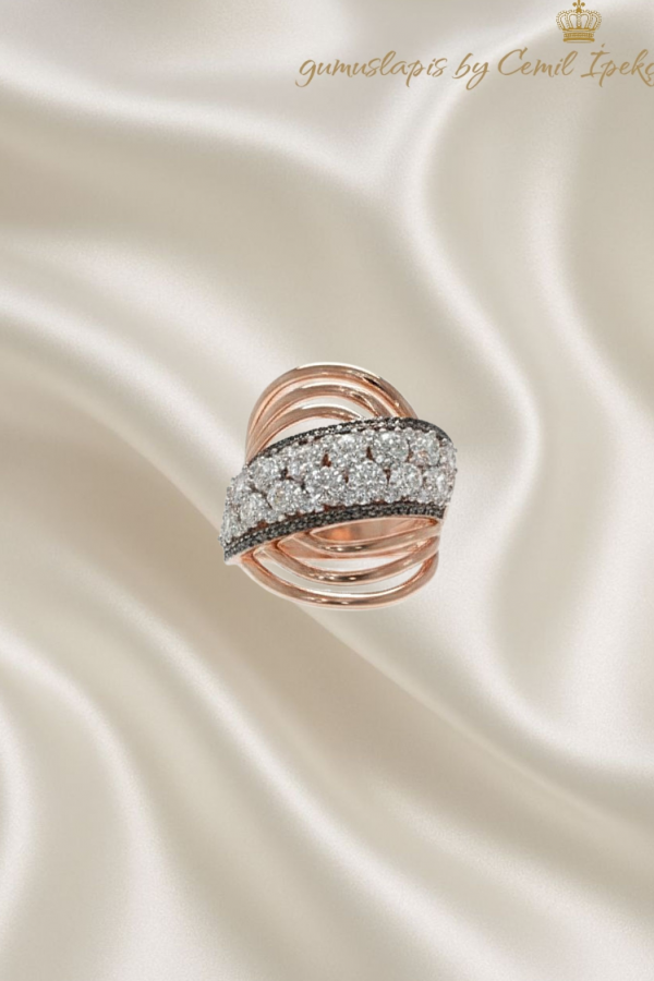 Dumanlı Kuvars Taşlı Büyük Oval Gümüş Yüzük