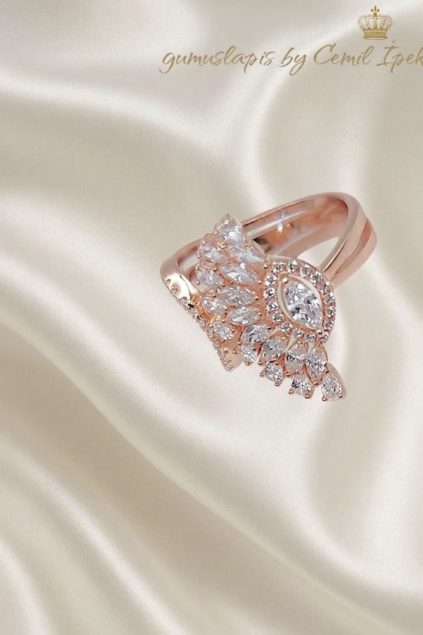 Yelpaze Motif Gümüş Yüzük Serisi