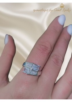 Laboratuvar Pırlantası Taşlı Asimetrik Baget Kesim Gümüş Yüzük 