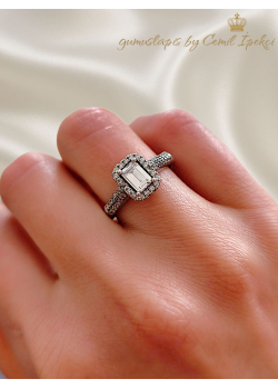 Baget Taşlı Gümüş Tektaş Motif Yüzük