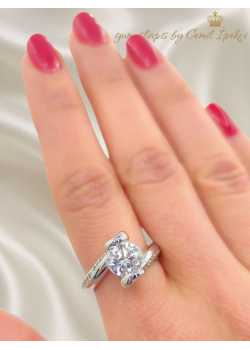 Kenarları Dalgalı Tektaş Gümüş Yüzük