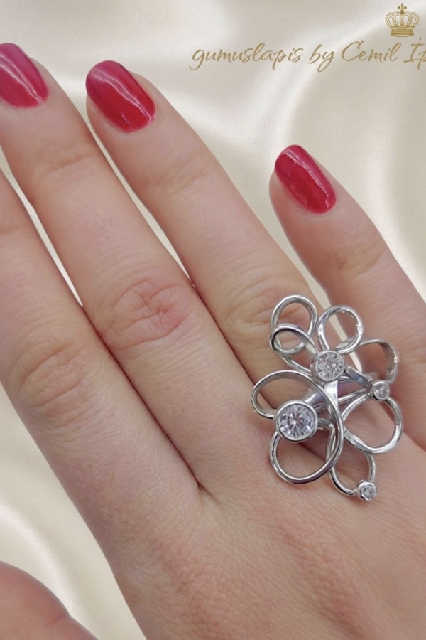 Çiçek Motif Gümüş Yüzük Serisi 