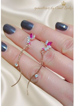 Takma Yeri Gümüş Diğer Yerleri Çelik Çiçek Küpe Çifti 