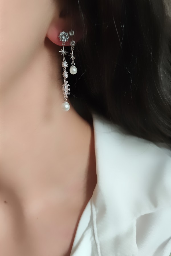 Takma Yeri Gümüş Diğer Yerleri Çelik İncili Küpe Çifti 