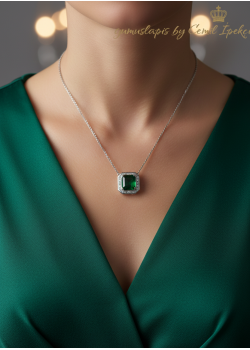 Peridot ve Laboratuvar Pırlantası Taşlı Gümüş Kare Kolye 