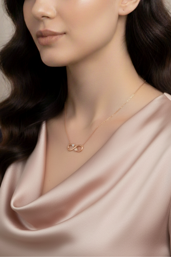 Morganit Taşlı Sonsuzluk Motif Gümüş Kolye 