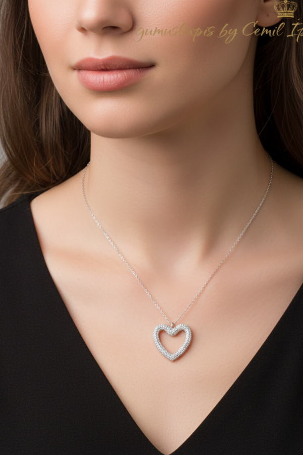 İçi Boş Kalp Motif Büyük Boy Gümüş Kolye