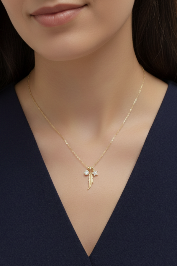 Yıldız Tüy ve Tektaş Motif Gümüş Kolye 