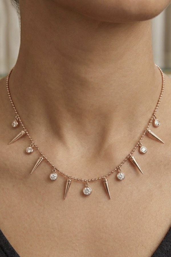 Çubuk ve Taş Motif Yarım Suyolu Gümüş Kolye