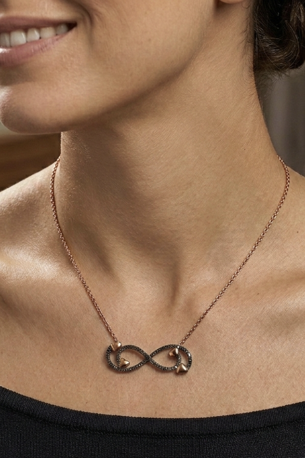 Sonsuzluk ve Kalp Motif Gümüş Kolye