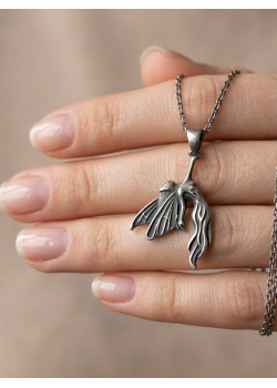 Peri Kızı Motif Taşsız Eskitme Gümüş Kolye