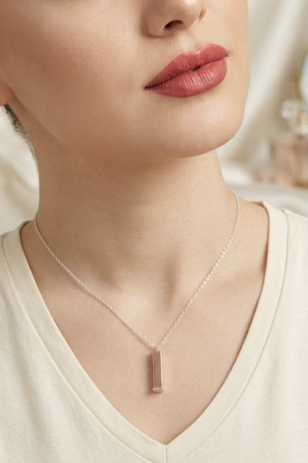 İçi Gizli Bölmeli Gümüş Çubuk Kolye