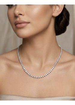 Laboratuvar Pırlantası Taşlı Üç Tırnak Gümüş Suyolu Kolye 