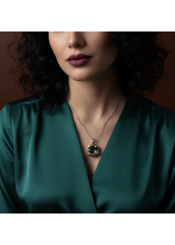 Platin Topaz Taşlı Gümüş Tasarım Kolye Ucu Platin Topaz Taşlı Gümüş Tasarım Kolye Ucu