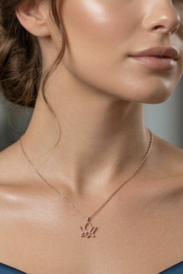 Lotus Motif Taşsız Gümüş Mini Kolye