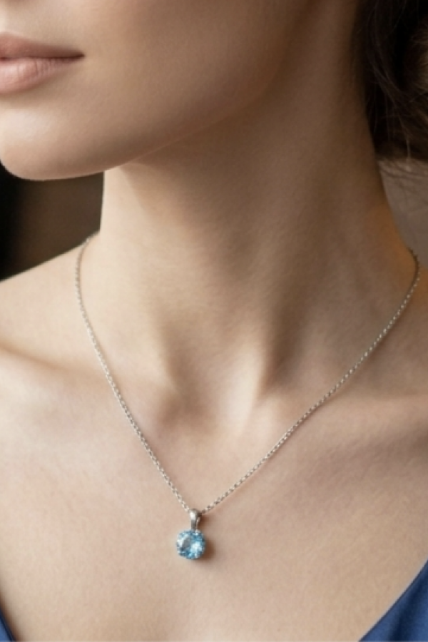 Lab Topaz Taşlı Yuvarlak Motif Gümüş Mini Kolye Lab Topaz Taşlı Yuvarlak Motif Gümüş Mini Kolye