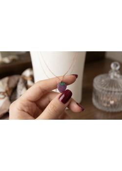 Yakut ve Zümrüt Taşlı Çilek Motif Gümüş Mini Kolye