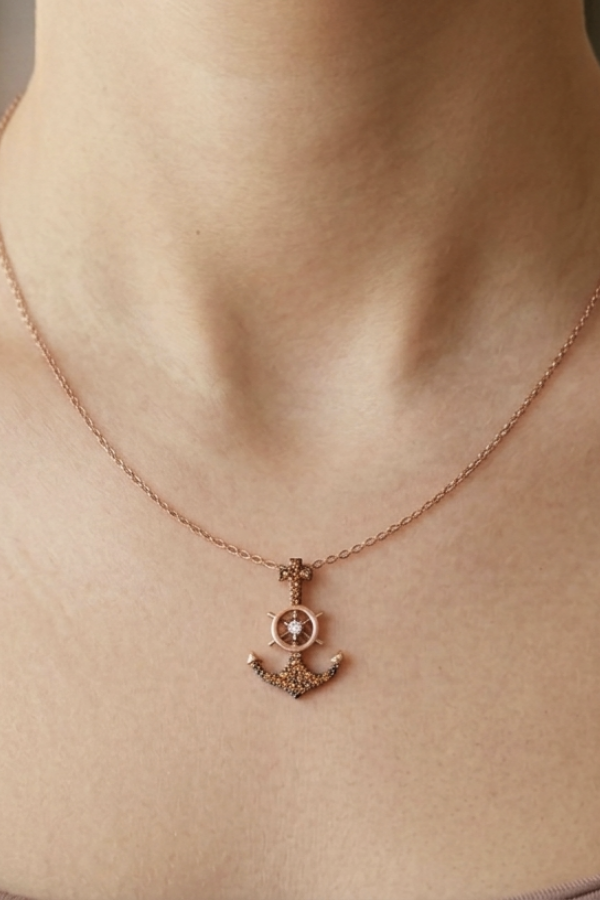 Lab Topaz Taşlı Çapa Motif Gümüş Mini Kolye