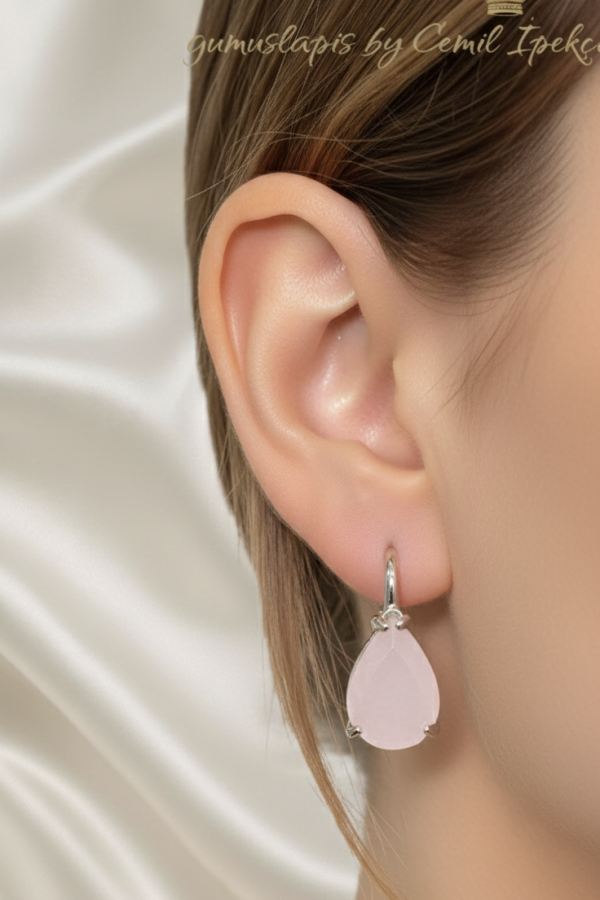Damla Motif Pembe Kuvars Gümüş Küpe Çifti