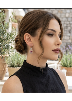 Ortası Yakut Taşlı Rose ve Siyah Kaplama Gümüş Eskitme Küpe