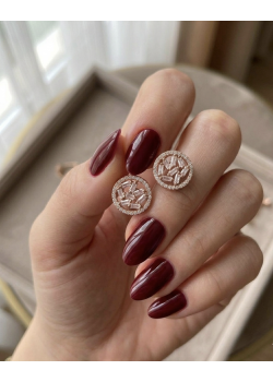 İçi Baget Taşlarla Süslü Yuvarlak Motif Gümüş Rose Kaplama Mini Küpe