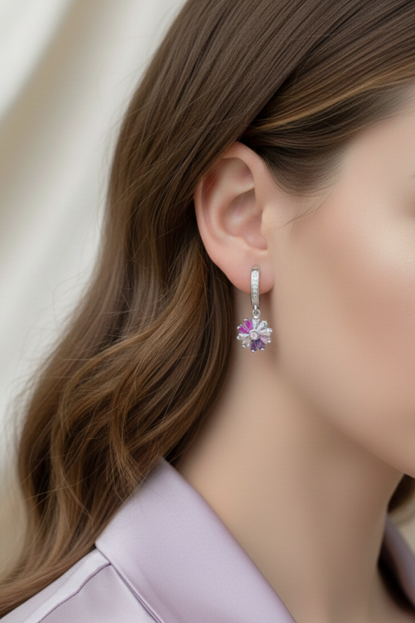 Renkli Baget Taşlı Gümüş Küpe Çifti 