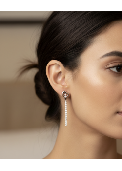 Kalp Motif Sallantılı Taşlı Gümüş Küpe