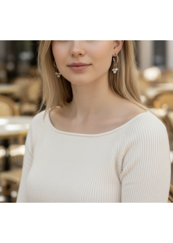 Kendinden Üç Taş Sallantılı Yarım Halka Gümüş Küpe