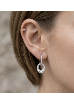 İçi Boş Oval Motif Taşlı Gümüş Küpe