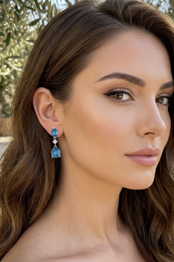 Topaz ve Mozanite Taşlı Gümüş Küpe Çifti