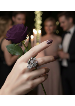 Renkli Taşlarla Süslü Çiçek Motif Eskitme Gümüş Yüzük