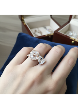 Araları Safir Taşlı Ucu Sallantılı Gümüş Yüzük