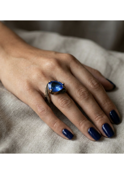 Lab Mavi Topaz Taşlı Büyük Boy Gümüş Yüzük