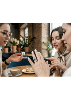 Aytaşı Taşları ile Süslü Gümüş Mini Yüzük