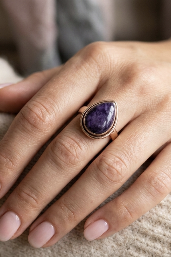 Lapis Taşlı Damla Motif Gümüş Yüzük