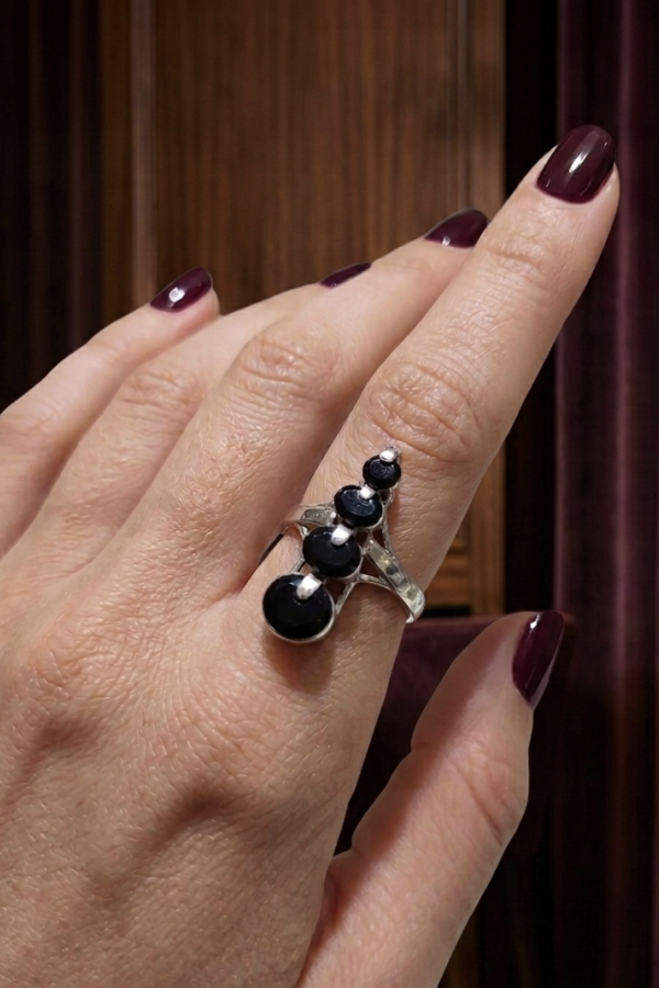 Onix Taşlı Dört Taş Gümüş Yüzük