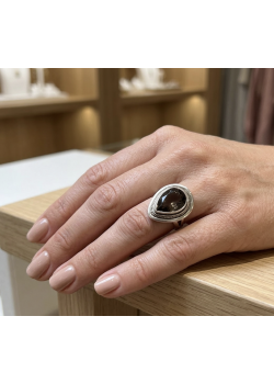 Dumanlı Kuvars Taşlı Damla Motif Gümüş Yüzük